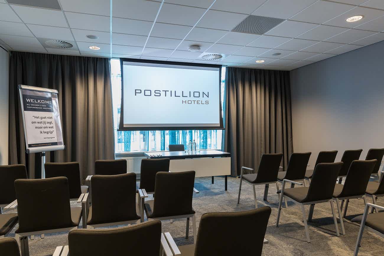 Meeting room 12, Postillion Hotel & Convention Centre Amsterdam